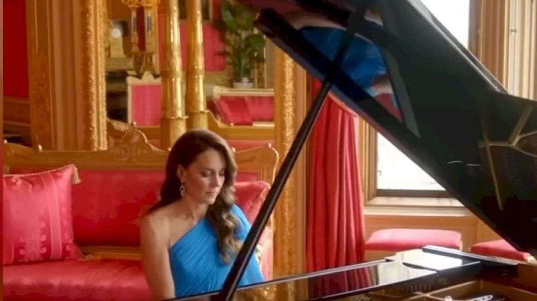 Kate Middleton plays piano during Eurovision